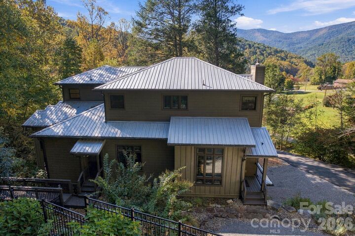 Property Photo:  39 Williams Cove Road  NC 28711 
