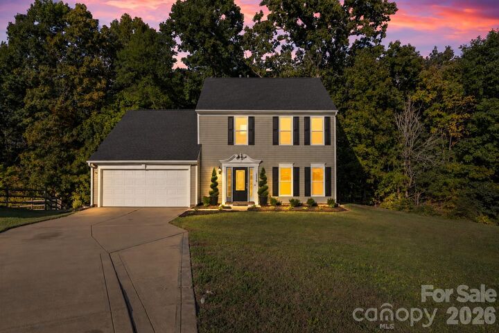 Property Photo:  1319 Red Tallen Court  NC 28214 