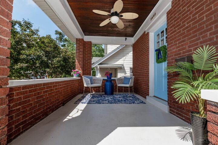 Property Photo: 3640 Amberson Avenue OH 45208