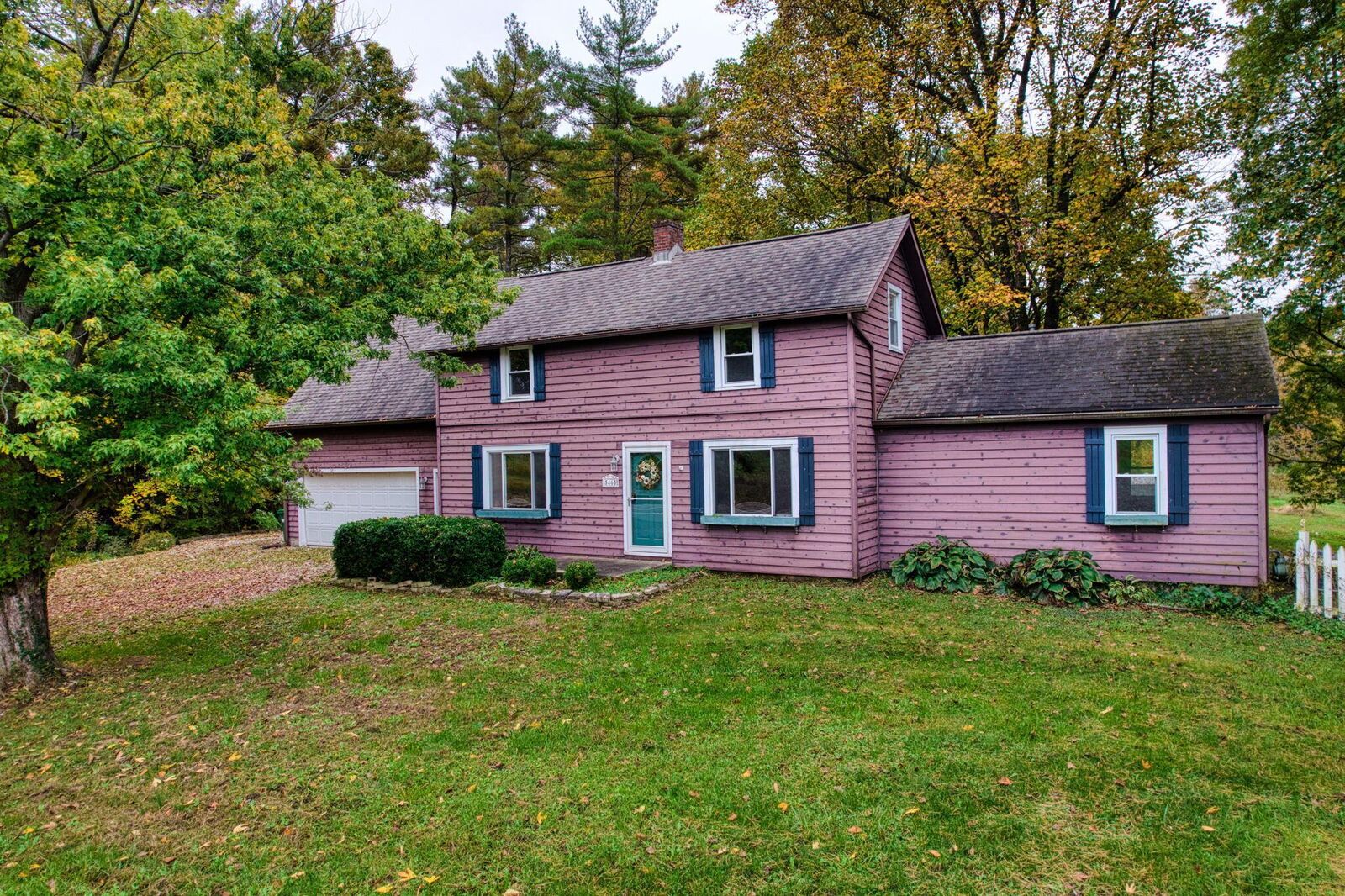 Property Photo:  5465 Cincinnati Zanesville NE Road  OH 43130 