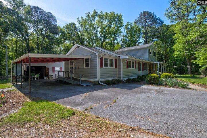 Property Photo:  658 Seegars  SC 29020 