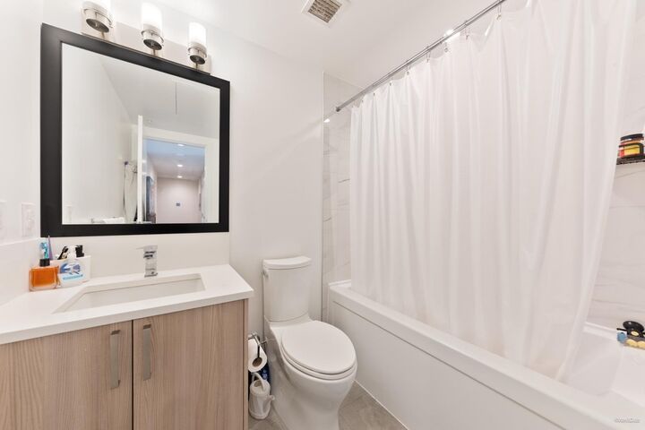 Property Photo:  13350 Central Avenue 2508  BC V3T 0S1 