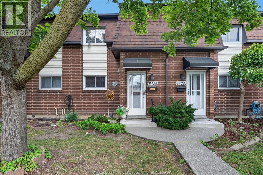 Property Photo:  6430 Thornberry  ON N8T 2W9 
