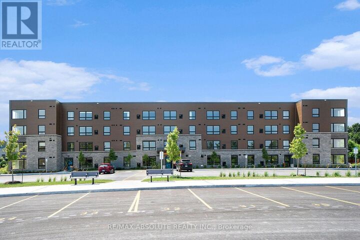 Property Photo:  12B Thomas Street South 101  ON K7S 2J1 