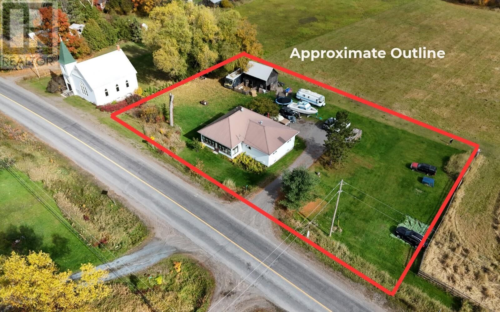 Property Photo:  1618 Hwy 638  ON P0R 1C0 