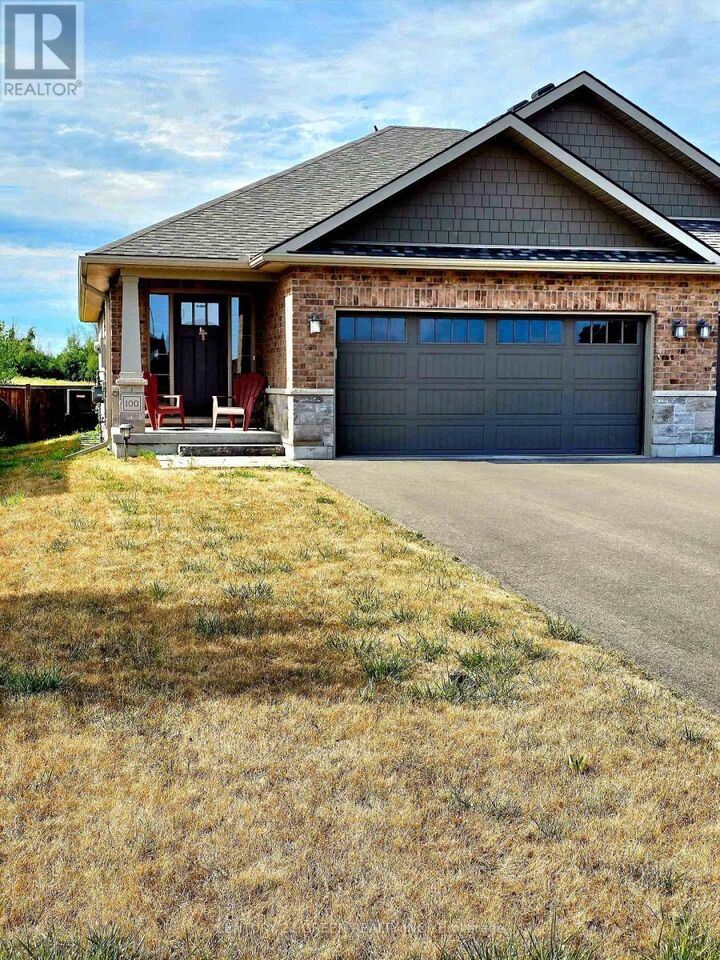 Property Photo: 100 Spruce Gardens Court ON K8N 0B5