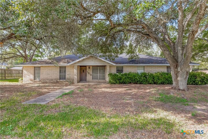 Property Photo:  1210 E Gonzales Street  TX 77995 