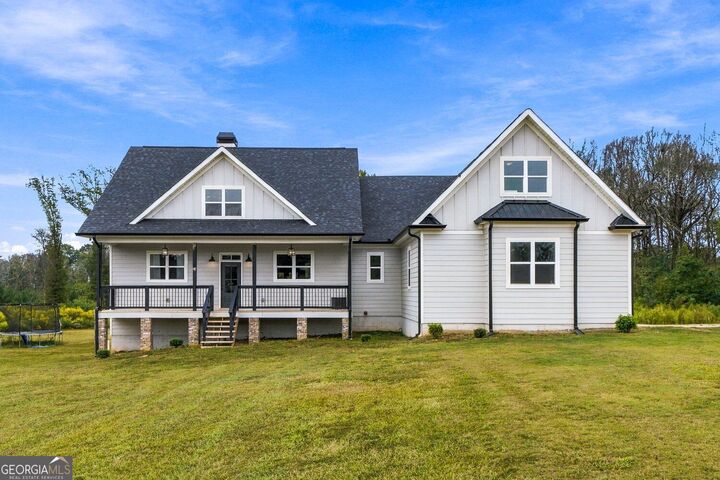 Property Photo:  233 Brent Rd  GA 30204 