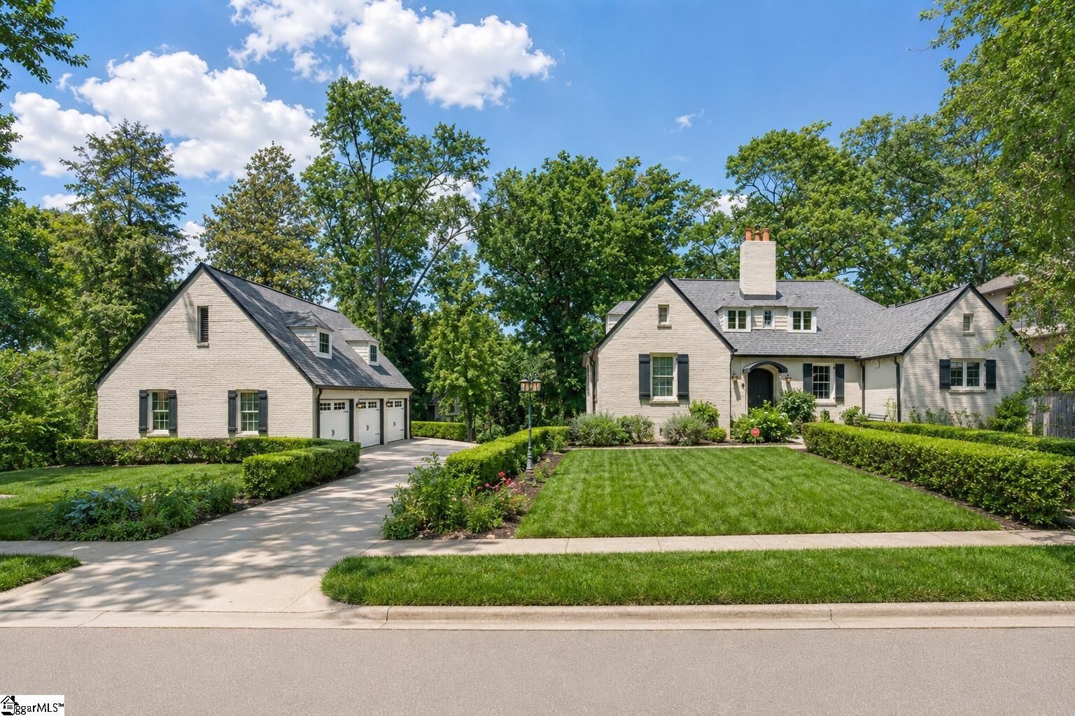 Property Photo:  121 Tindal Avenue  SC 29605 