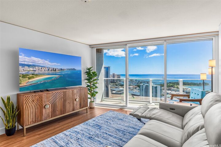 Property Photo: 1296 Kapiolani Boulevard Ii4104 HI 96814