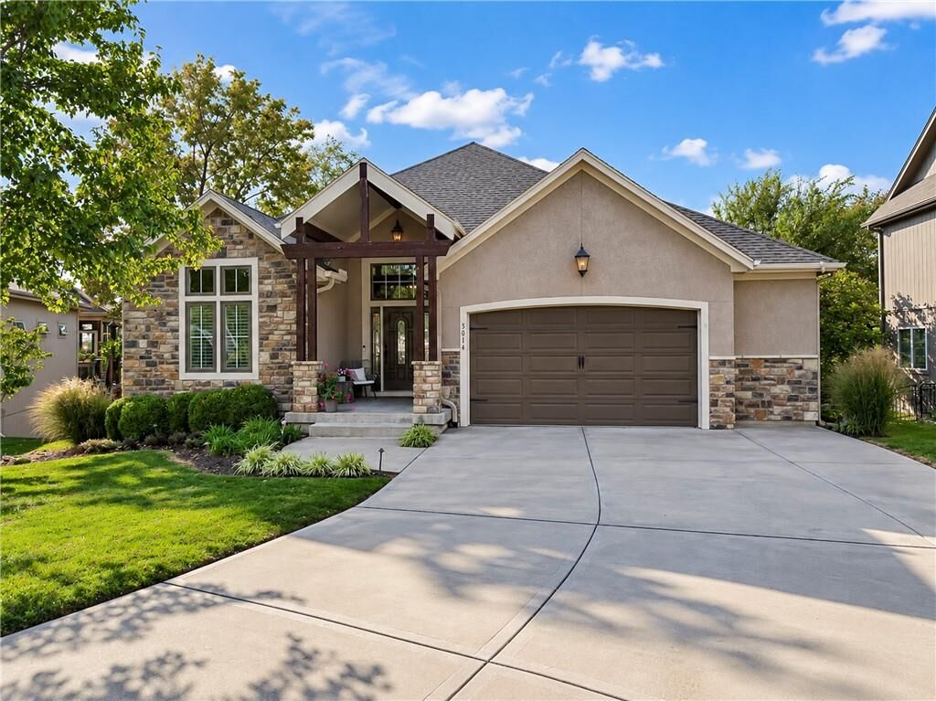 Property Photo: 5014 Bradshaw Street KS 66216