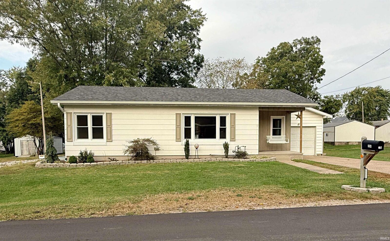 Property Photo: 204 Poplar Street IN 47553