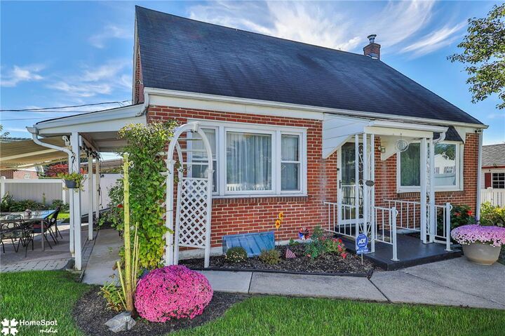 Property Photo: 1134 E Cedar Street PA 18109