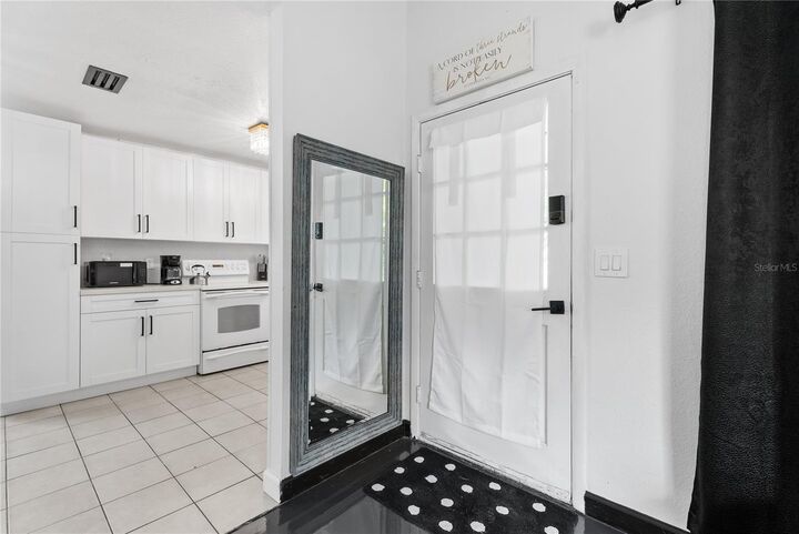 Property Photo: 4210 Olive Avenue FL 34231