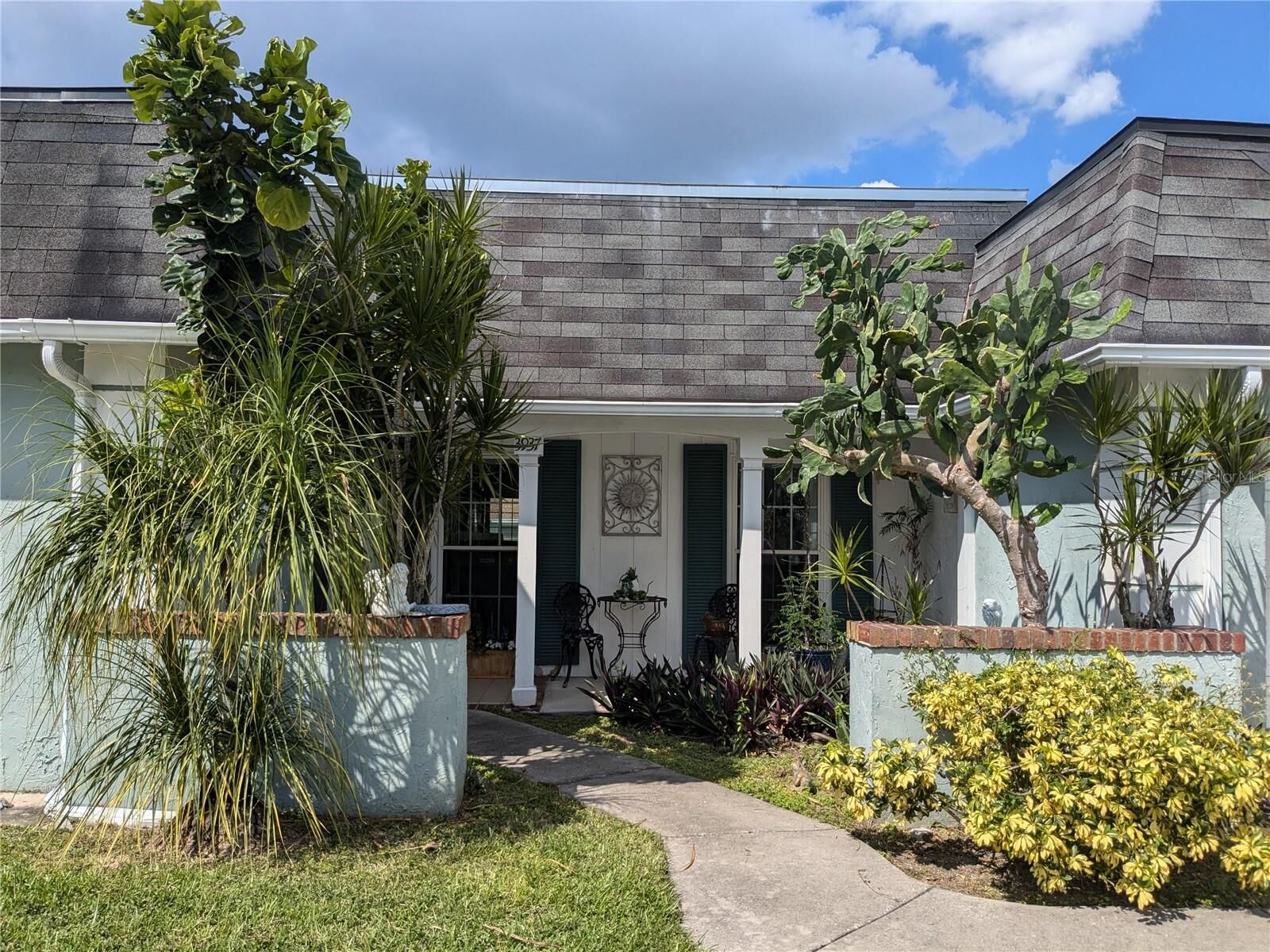 Property Photo:  3937 Sail Drive  FL 34652 