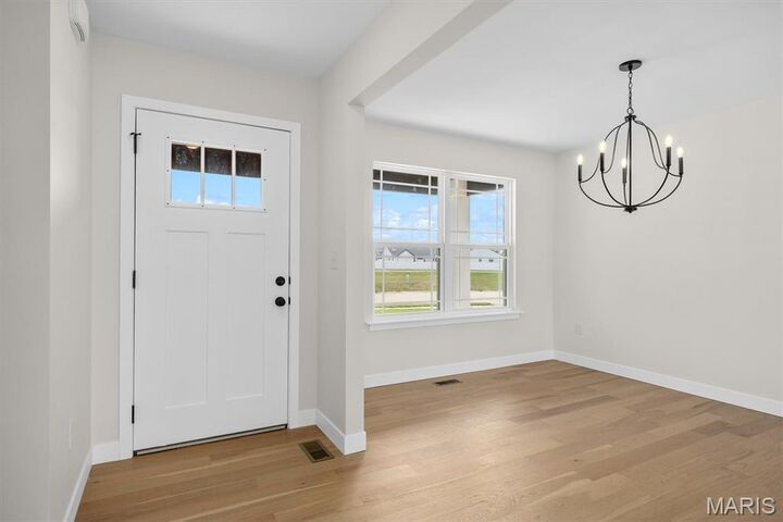 Property Photo:  3439 Navajo Trail  IL 62221 