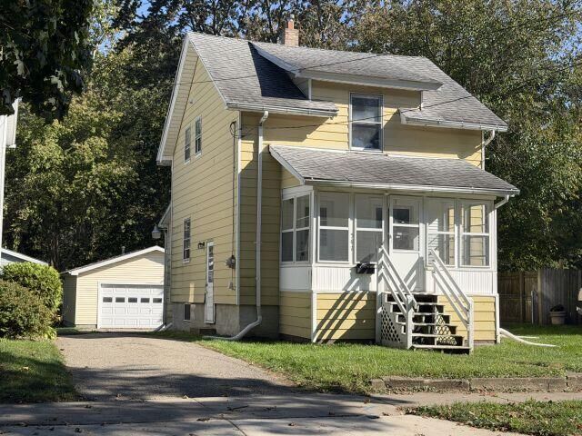 Property Photo:  547 Seymour Avenue  MI 49202 