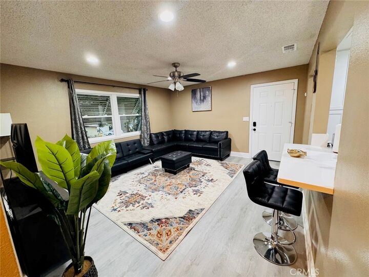 Property Photo:  148 W Ash A  CA 92832 