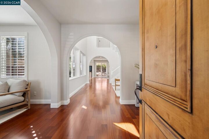 Property Photo:  884 Bandol Way  CA 94582 