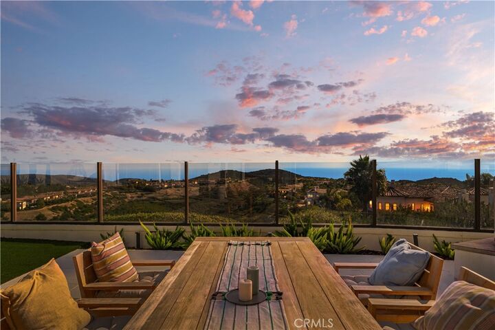 Property Photo:  24 Venezia  CA 92657 