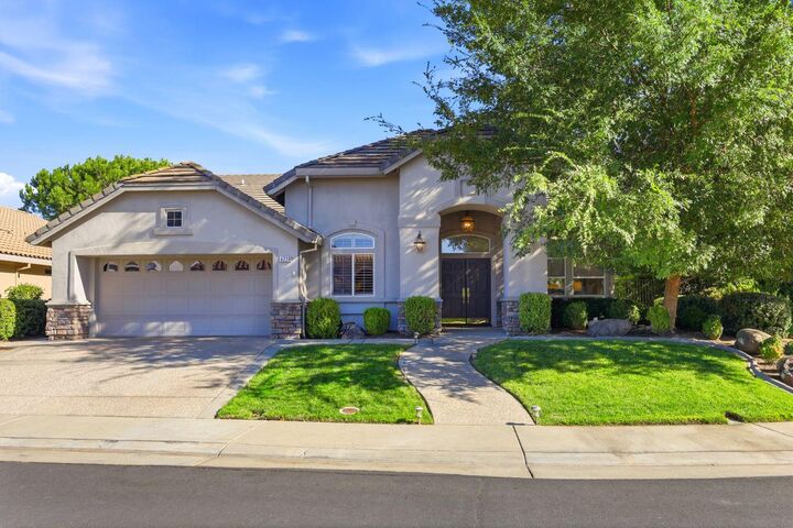 Property Photo:  6228 Strawberry Station Loop  CA 95747 
