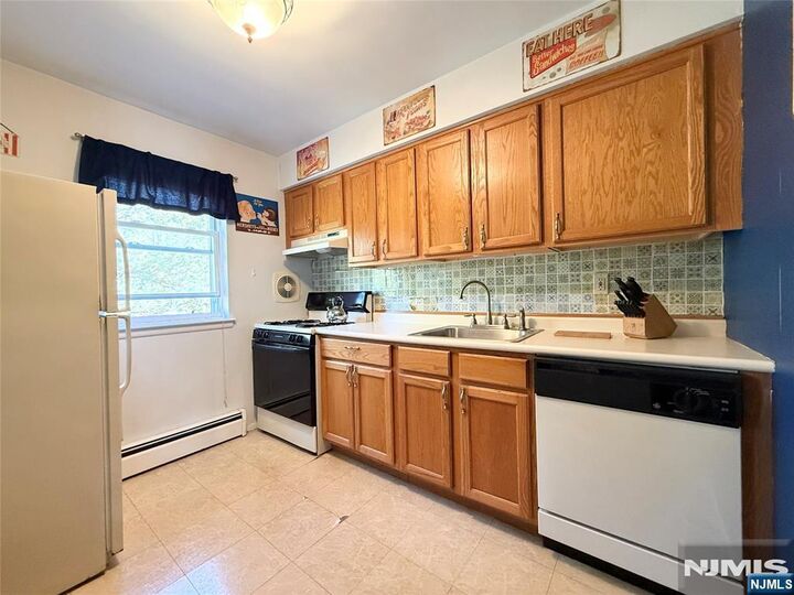 Property Photo:  2467 State Route 10 1B - Building #  NJ 07950 