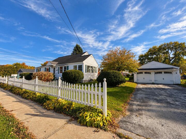Property Photo:  92 Canada Street  VT 05488 
