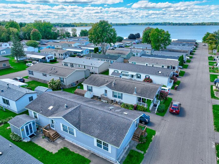 Property Photo: 30160 Olinda Trail 112 MN 55045