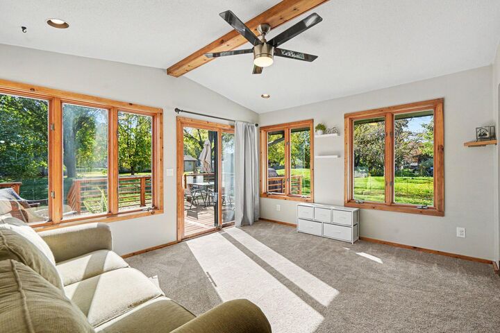 Property Photo: 6911 Faricy Lane MN 55372