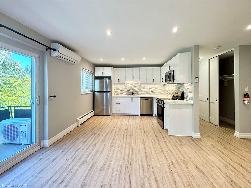Property Photo:  410 Hazel Street 303  ON N2L 3P7 