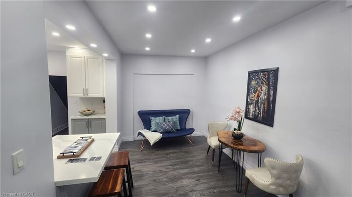 Property Photo:  1394 Cannon Street E  ON L8H 1W1 