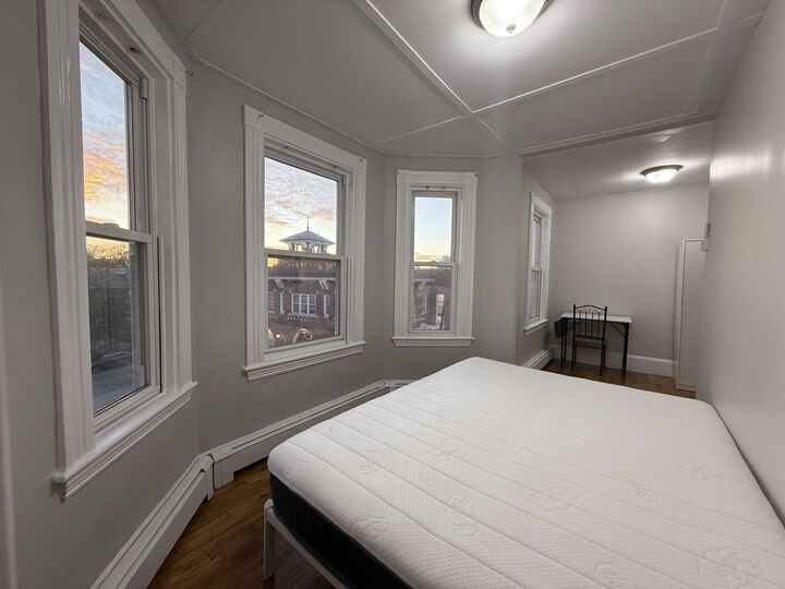 Property Photo:  4 Sherman 3  MA 02138 