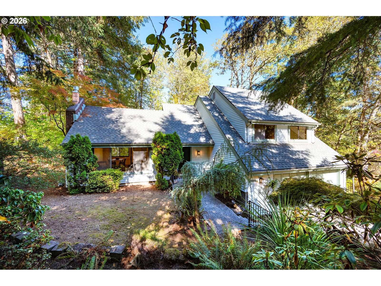 Property Photo: 2867 Timberline Dr OR 97405