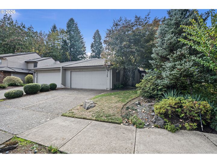 Property Photo:  1143 Cayuse Cir SE  OR 97306 