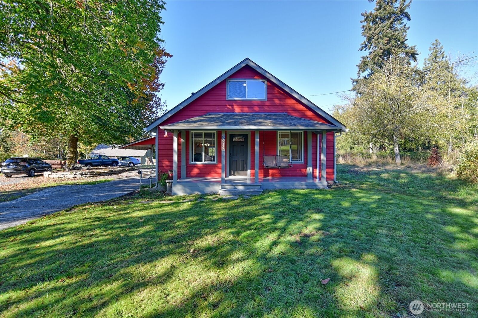 Property Photo: 4914 6th Ave NW WA 98271