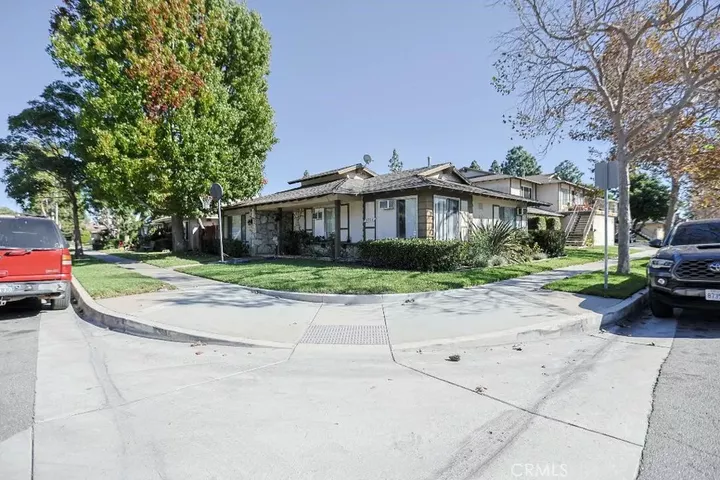 Property Photo:  2732 W Orion  CA 92704 