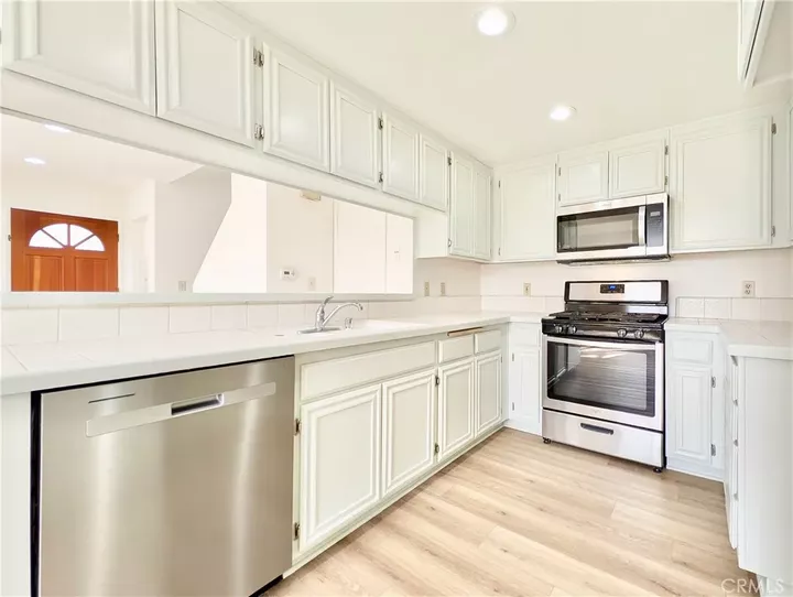 Property Photo:  22719 Copper Hill Drive 143  CA 91350 
