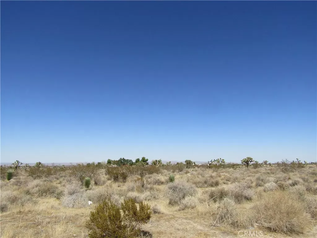 Property Photo:  0 Madera Rd  CA 92372 