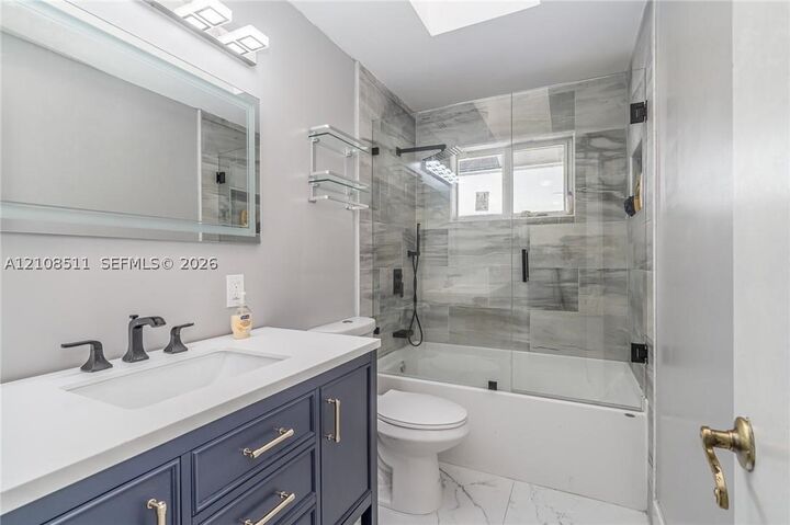 Property Photo: