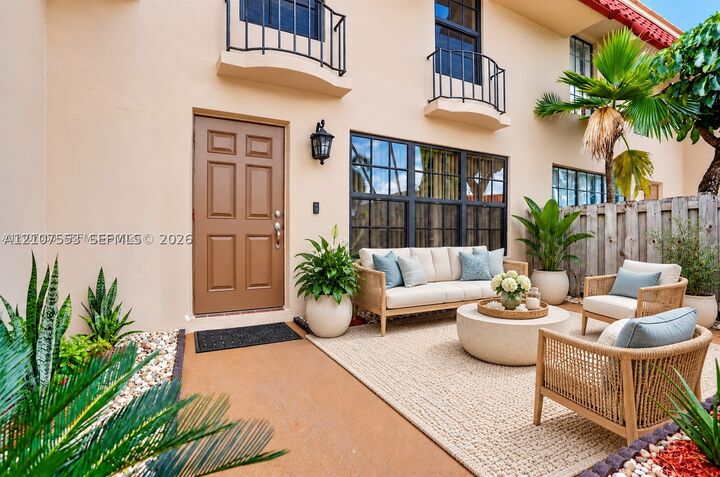 Property Photo: 7336 SW 26th Ct 51 FL 33314