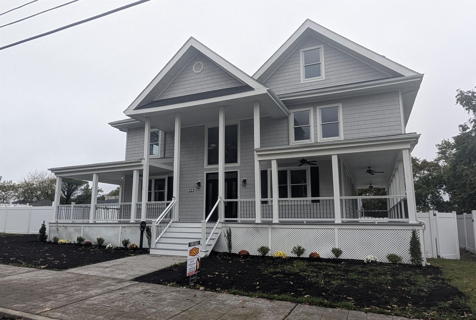Property Photo:  123 E Cedar Ave  NJ 08244 
