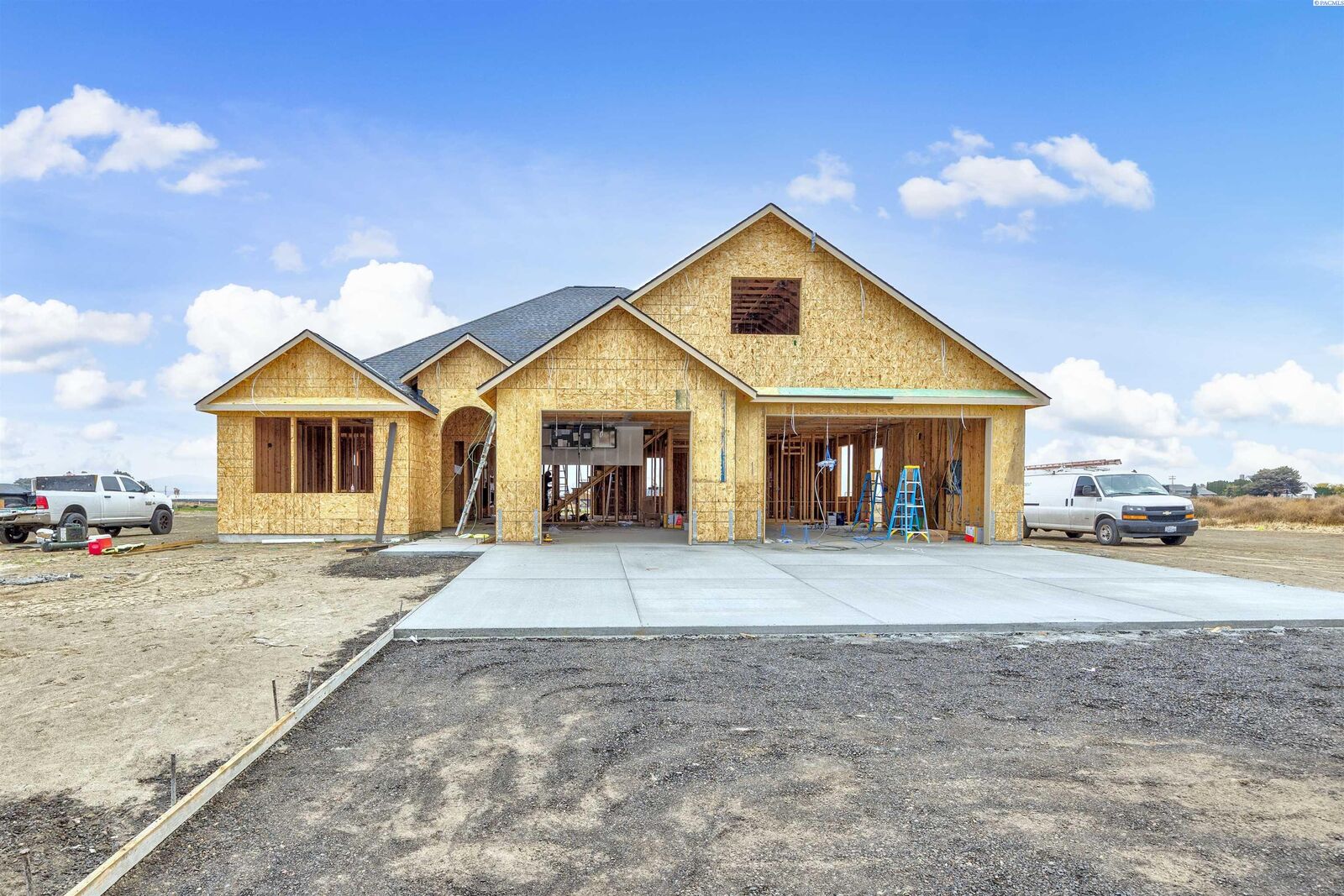 Property Photo:  8512 Axil Lane  WA 99301 