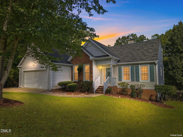 Property Photo:  6905 Whittlesea Place  NC 27616 