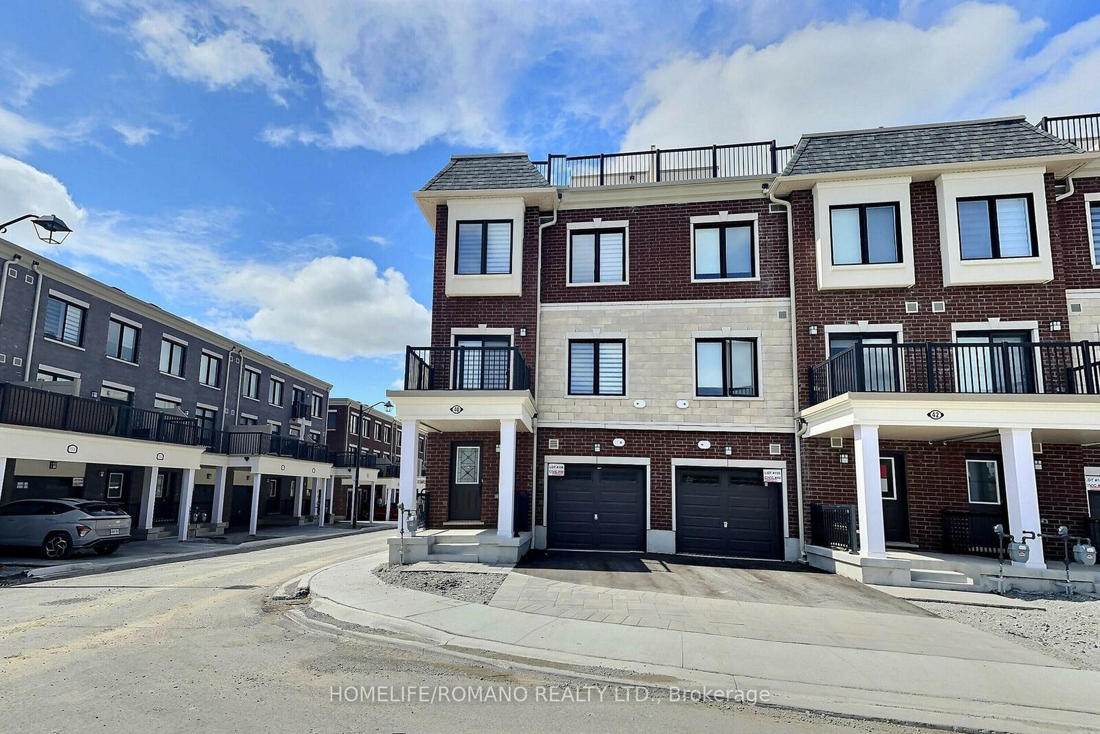 Property Photo:  40 Covington Crescent  ON L4A 4W8 