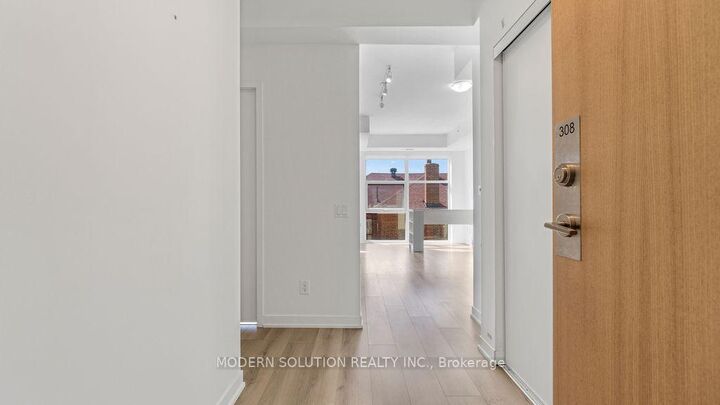 Property Photo:  1787 St Clair Avenue W 308  ON M6N 0B7 