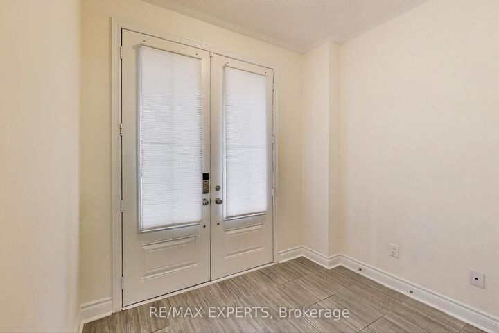 Property Photo:  216 Butternut Ridge Trail  ON L4G 3P1 