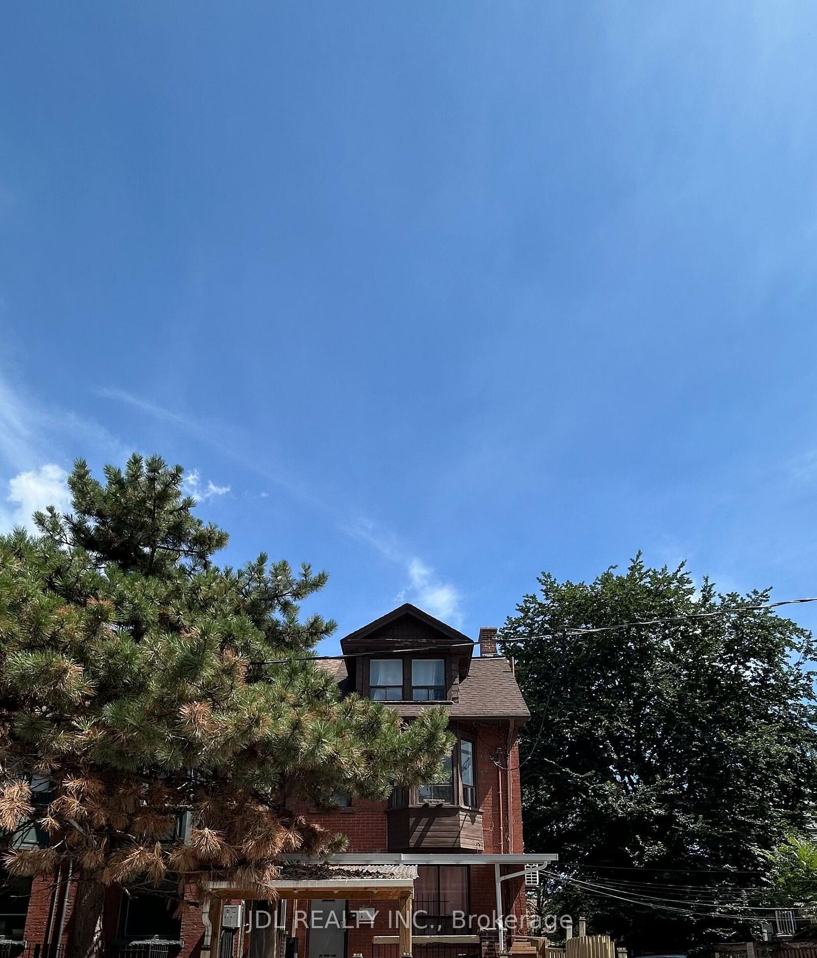 Property Photo:  3 Pembroke St Street Two Bedrooms 2nd Floor  ON M5A 2N6 
