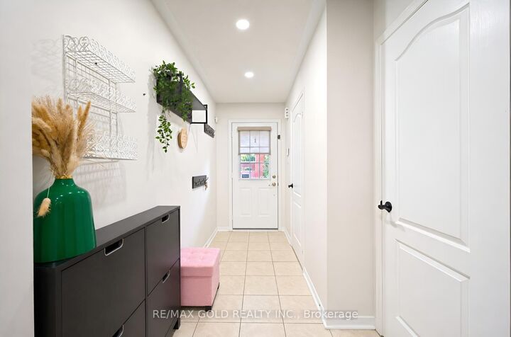 Photo de la propriété:  7360 Zinnia Place 69  ON L5W 2A4 