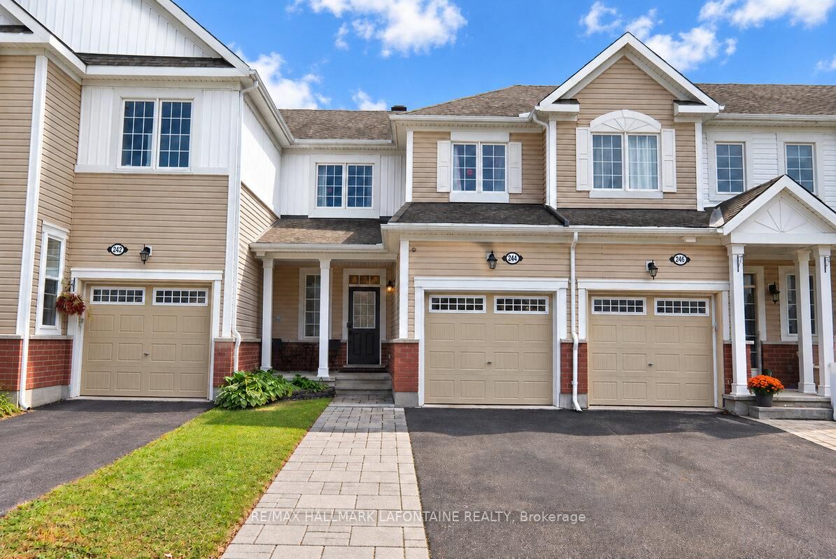 Property Photo:  244 Willow Aster Circle  ON K4A 1C7 
