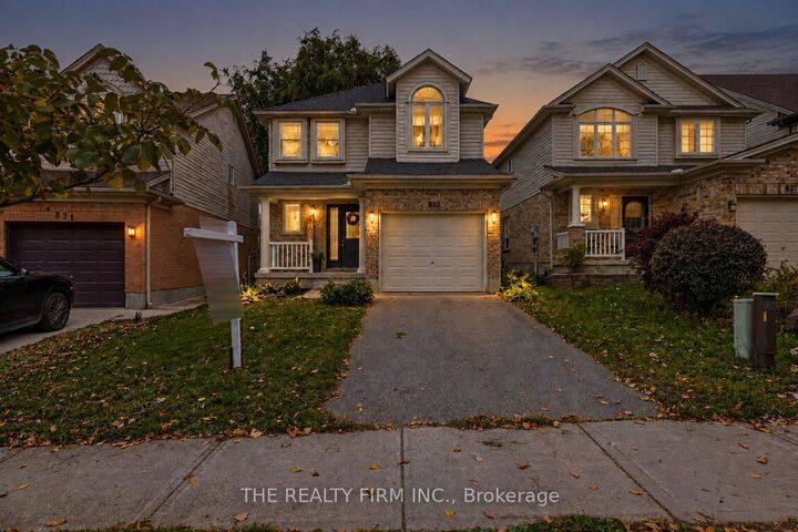 Property Photo:  833 Capulet Lane  ON N6H 5V2 